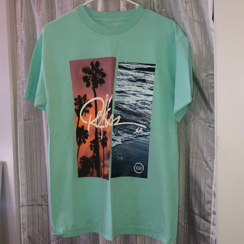 Y&R Tee